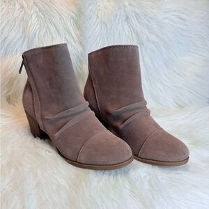 Skechers Taupe Ankle Booties